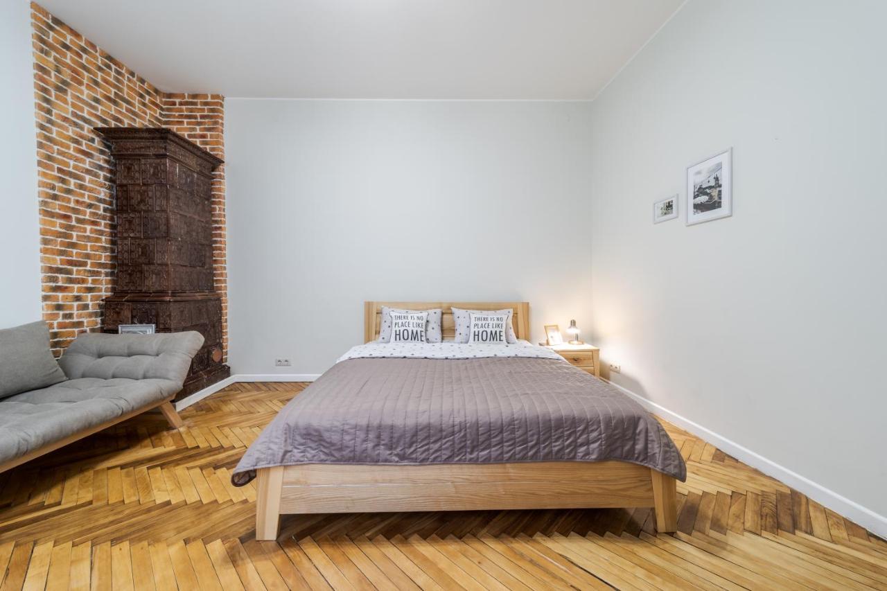 Inshiapartments On Teodora Square 리비프 외부 사진